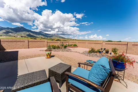 Exterior - 6717 E Vaquero Cir, Hereford, AZ 85615 photo 9 of 13