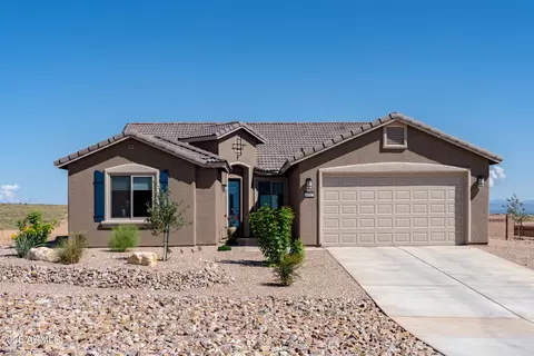 6717 E Vaquero Cir, Hereford, AZ 85615