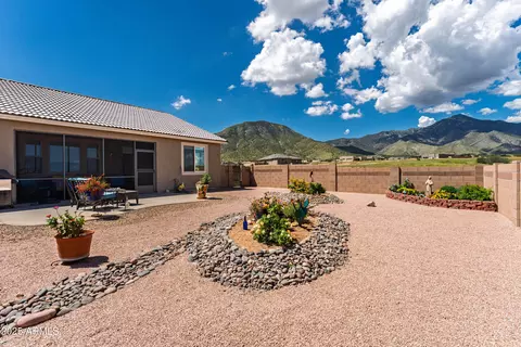 Exterior - 6717 E Vaquero Cir, Hereford, AZ 85615 photo 12 of 13