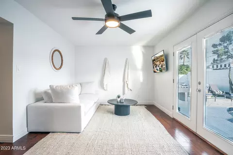 6545 E 1st St, Scottsdale, AZ 85251