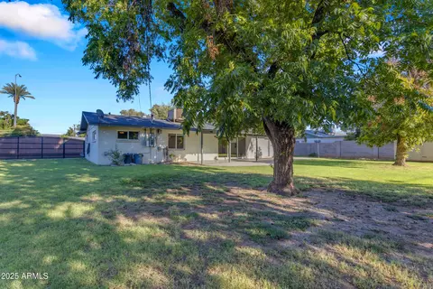 Exterior - 126 N Fraser Dr E, Mesa, AZ 85203 photo 8 of 14