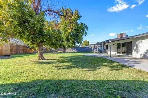 Exterior - 126 N Fraser Dr E, Mesa, AZ 85203 photo 5 of 14