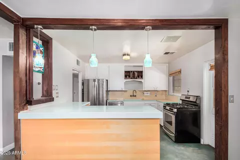 6141 N 16th Dr, Phoenix, AZ 85015 photo 10
