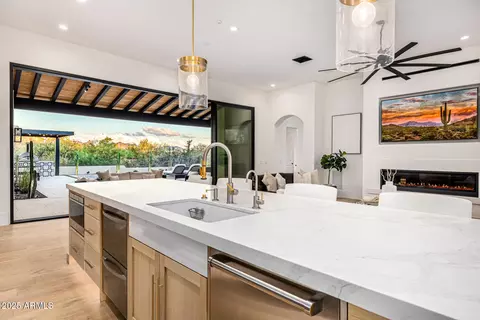 7933 E Baker Dr, Scottsdale, AZ 85266