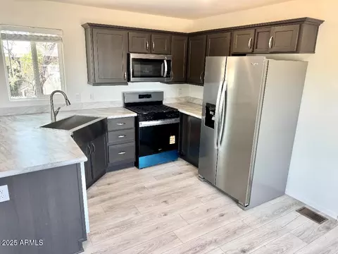 384 N Warren Rd, Benson, AZ 85602 photo 21