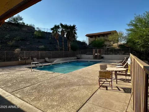 1130 E Butler Dr #E1, Phoenix, AZ 85020