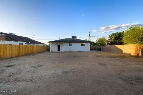 Exterior - 427 E Crescent Ave, Mesa, AZ 85204 photo 6 of 7