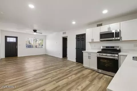 Living - 427 E Crescent Ave, Mesa, AZ 85204 photo 3 of 3