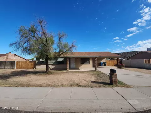 1642 W Pershing Ave, Phoenix, AZ 85029