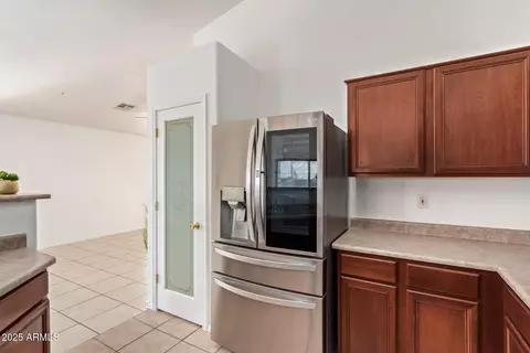 Kitchen - 1637 E Ash Ave, Buckeye, AZ 85326 photo 2 of 4
