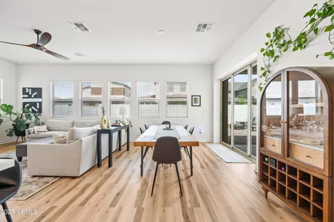 Dining - 11038 E Utopia Ave, Mesa, AZ 85212 photo 1 of 2