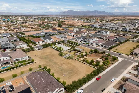 View/Area - 11038 E Utopia Ave, Mesa, AZ 85212 photo 8 of 15