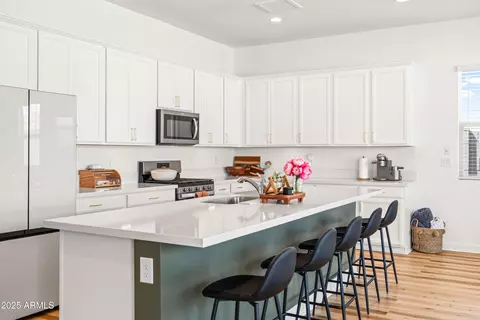 Kitchen - 11038 E Utopia Ave, Mesa, AZ 85212 photo 1 of 5