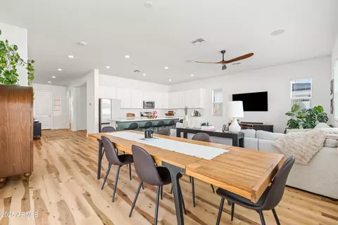 Dining - 11038 E Utopia Ave, Mesa, AZ 85212 photo 2 of 2