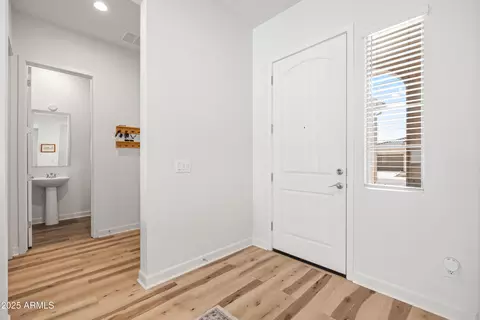 Entry Way - 11038 E Utopia Ave, Mesa, AZ 85212 photo 3 of 8