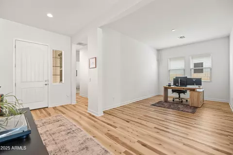 Entry Way - 11038 E Utopia Ave, Mesa, AZ 85212 photo 5 of 8