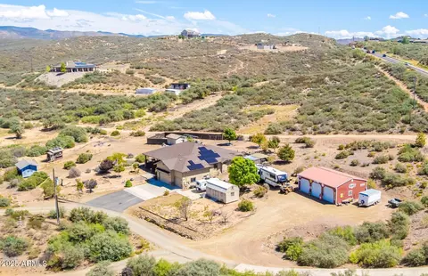 171 S Enchanted Rd, Dewey, AZ 86327