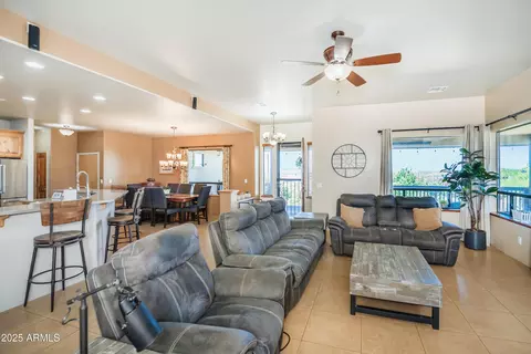 171 S Enchanted Rd, Dewey, AZ 86327 photo 4