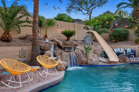 Exterior - 2217 E North Ln, Phoenix, AZ 85028 photo 12 of 43