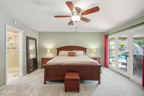 Bedroom - 2217 E North Ln, Phoenix, AZ 85028 photo 5 of 10