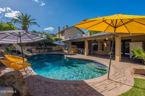 Exterior - 2217 E North Ln, Phoenix, AZ 85028 photo 5 of 43