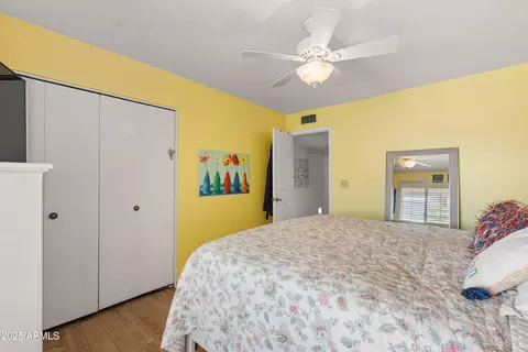 Bedroom - 2217 E North Ln, Phoenix, AZ 85028 photo 7 of 10