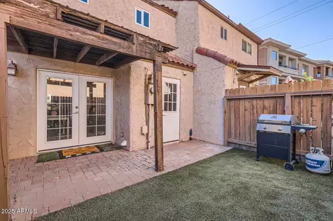 Exterior - 4525 E Rhonda Dr, Phoenix, AZ 85018 photo 2 of 5