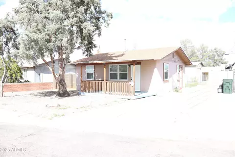 509 Pfister Ave, Sierra Vista, AZ 85635