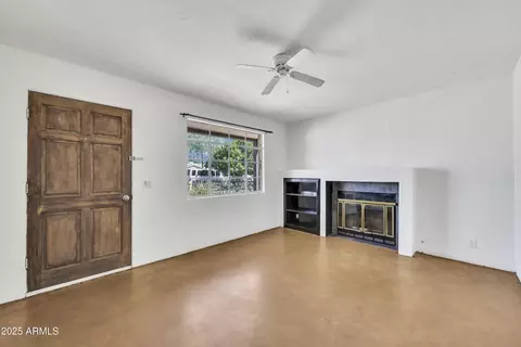 Living - 2449 E Fairmount Ave, Phoenix, AZ 85016 photo 2 of 3