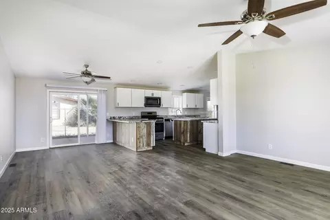 11427 W Stagecoach Rd, Arizona City, AZ 85123