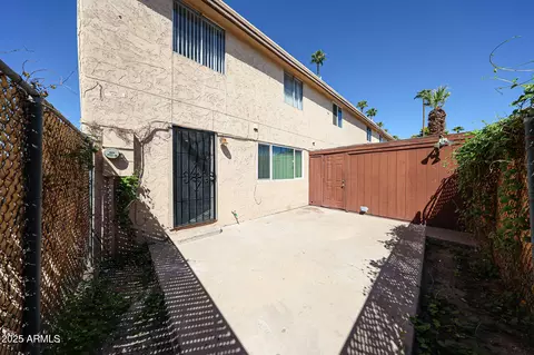 Exterior - 7126 N 19th Ave #199, Phoenix, AZ 85021 photo 2 of 9