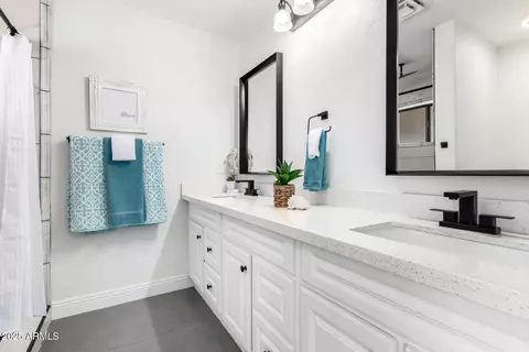 Bath - 1737 S Mountain View Rd, Apache Junction, AZ 85119 photo 1 of 3