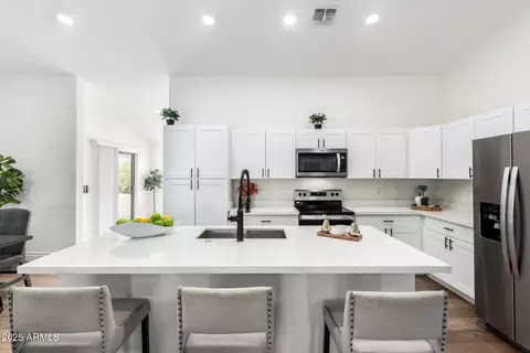 Kitchen - 1737 S Mountain View Rd, Apache Junction, AZ 85119 photo 2 of 3