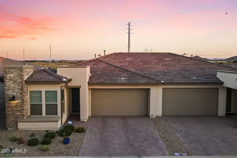 379 E Las Puertas Ln, Queen Creek, AZ 85140