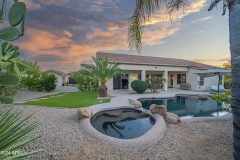 730 E Mesquite St, Phoenix, AZ 85086