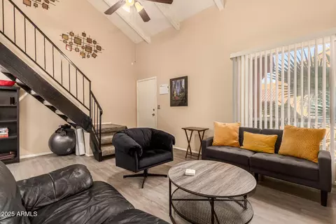 1831 W Mulberry Dr #233, Phoenix, AZ 85015