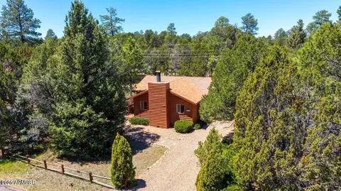 3396 Navajo Dr, Overgaard, AZ 85933