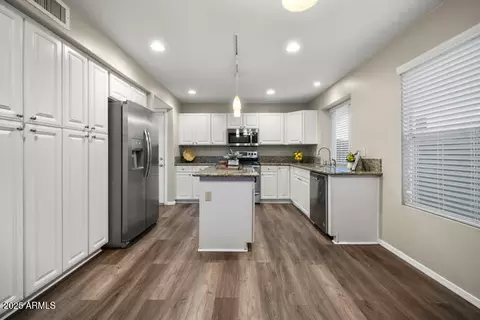 Kitchen - 6438 E Raftriver St, Mesa, AZ 85215 photo 2 of 5
