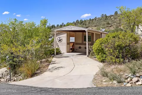 2486 E Hilltop Rd, Prescott, AZ 86301