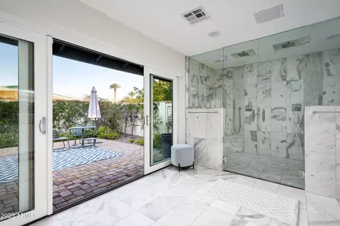 Bath - 4614 E Lafayette Blvd, Phoenix, AZ 85018 photo 3 of 9