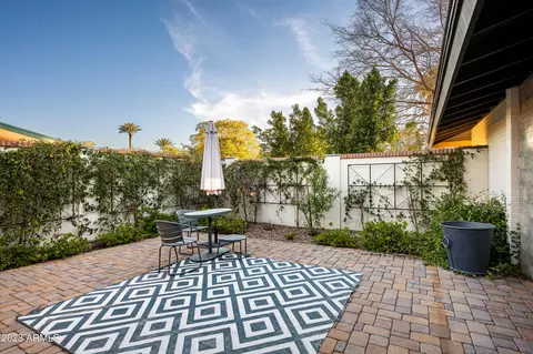 Exterior - 4614 E Lafayette Blvd, Phoenix, AZ 85018 photo 5 of 12