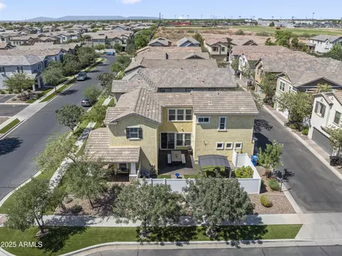 View/Area - 10436 E Nopal Ave, Mesa, AZ 85209 photo 3 of 7