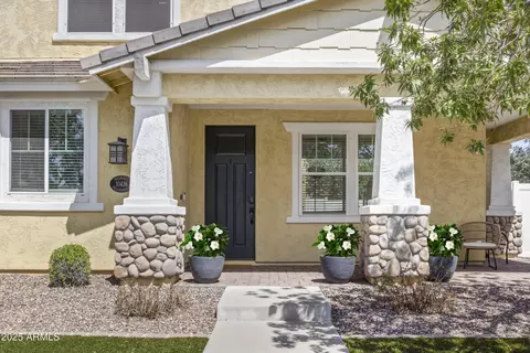 Exterior - 10436 E Nopal Ave, Mesa, AZ 85209 photo 4 of 7