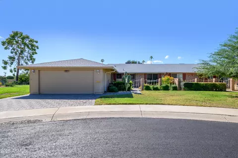 9905 W Spruce Dr, Sun City, AZ 85351