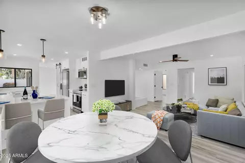 Dining - 4727 Euclid Ave, Phoenix, AZ 85044 photo 1 of 3