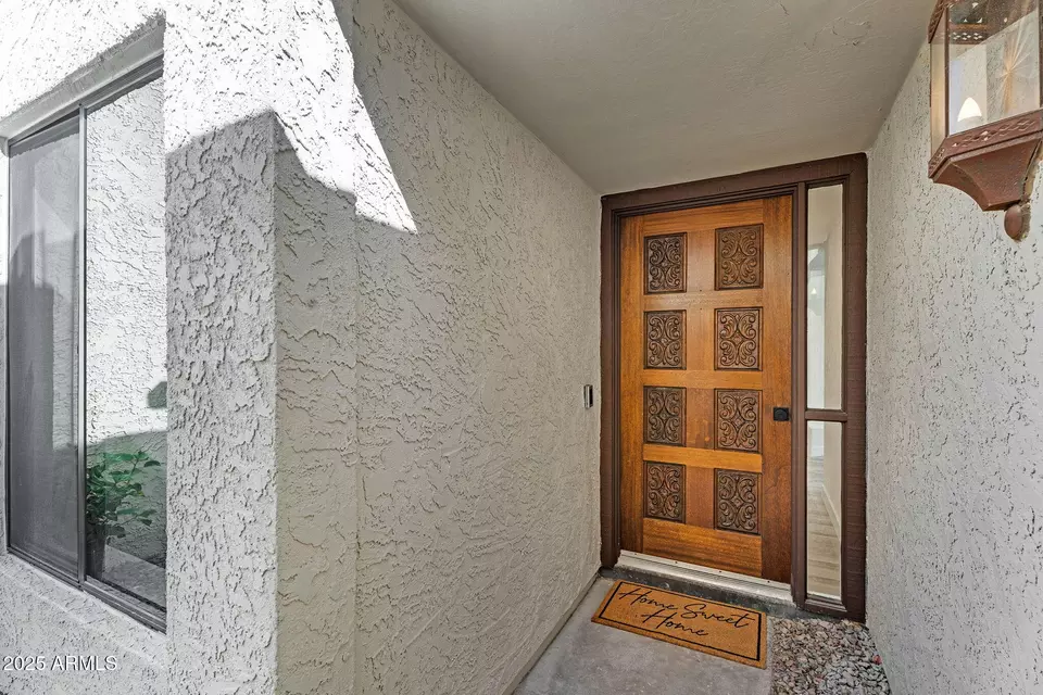 Entry Way - 4727 Euclid Ave, Phoenix, AZ 85044 photo 2 of 2