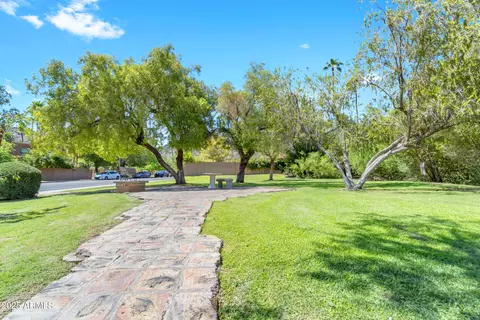 Exterior - 1101 E North Ln #3, Phoenix, AZ 85020 photo 16 of 20