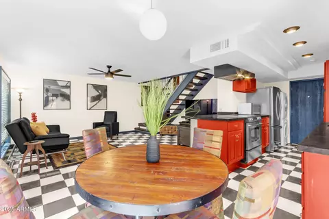 Dining - 1101 E North Ln #3, Phoenix, AZ 85020 photo 1 of 3
