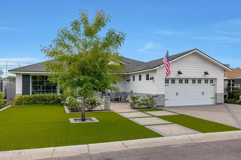 Exterior - 807 E State Ave, Phoenix, AZ 85020 photo 3 of 7