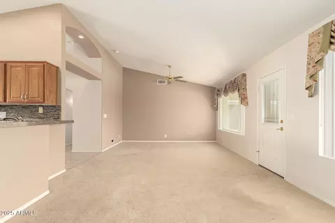 Living - 11541 E Lindner Ave, Mesa, AZ 85209 photo 3 of 6
